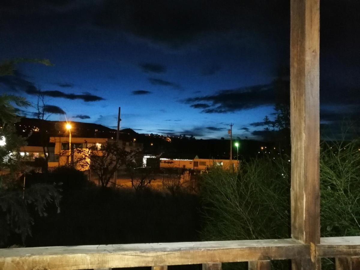 Hosteria El Tisaleno Ambato Bilik gambar